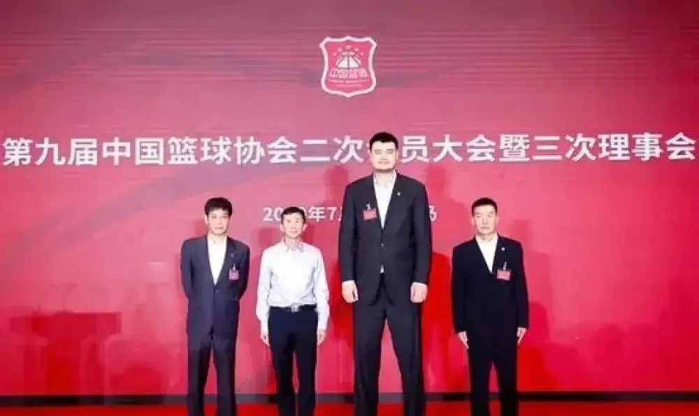 西班牙联赛球队引援政策调整,聘请新外援加盟的简单介绍 西班牙联赛球队引援政策调整,聘请新外援加盟的简单介绍