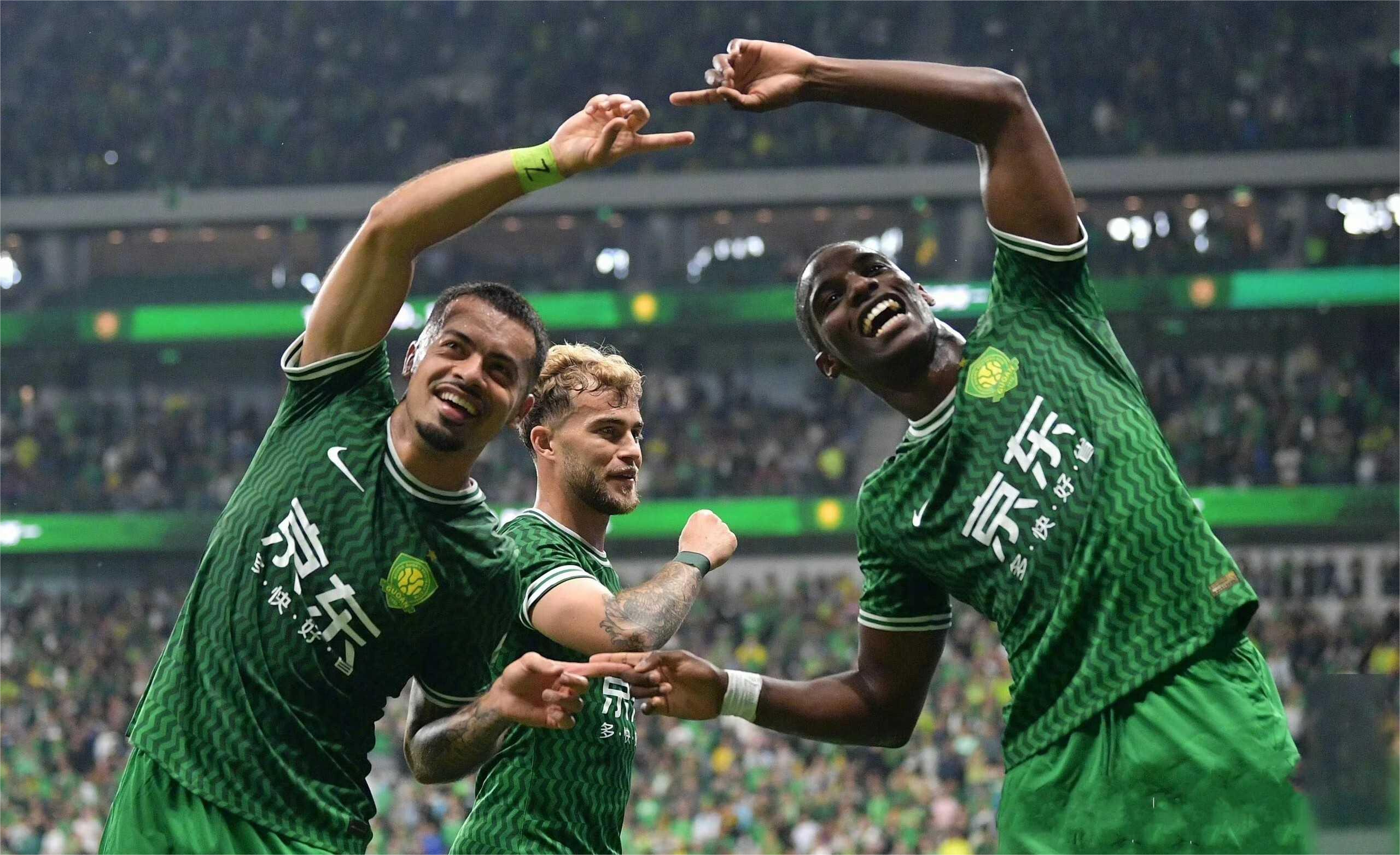 球员表现超群,获得万众赞美的简单介绍 球员表现超群,获得万众赞美的简单介绍