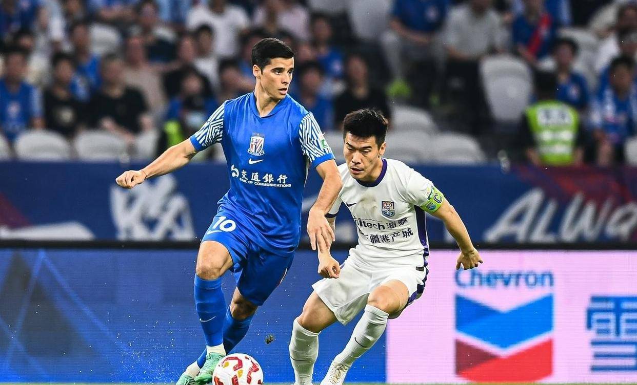 风云变幻：天津泰达逆袭取胜上海申花喜获三连胜