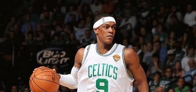 意大利后卫成为NBA联赛最佳防守球员,技压群雄 意大利后卫成为NBA联赛最佳防守球员,技压群雄