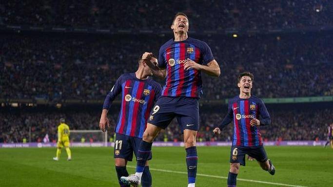 西甲豪门重返巅峰，球队实力不容小觑