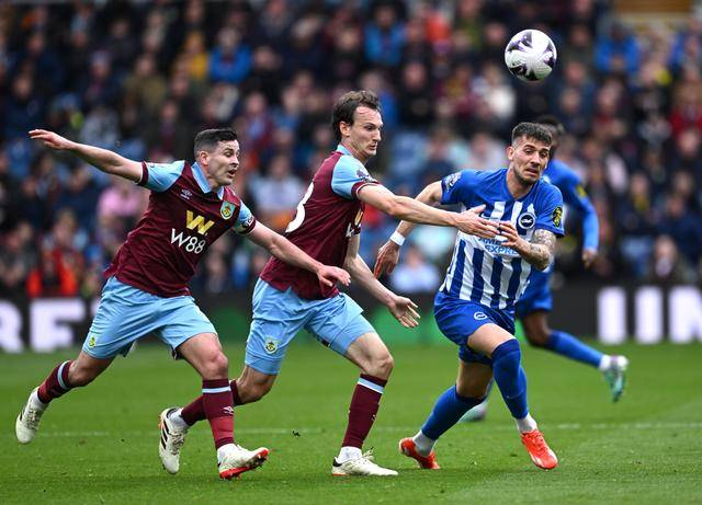 南安普顿击败西布朗,保住保级希望 南安普顿击败西布朗,保住保级希望