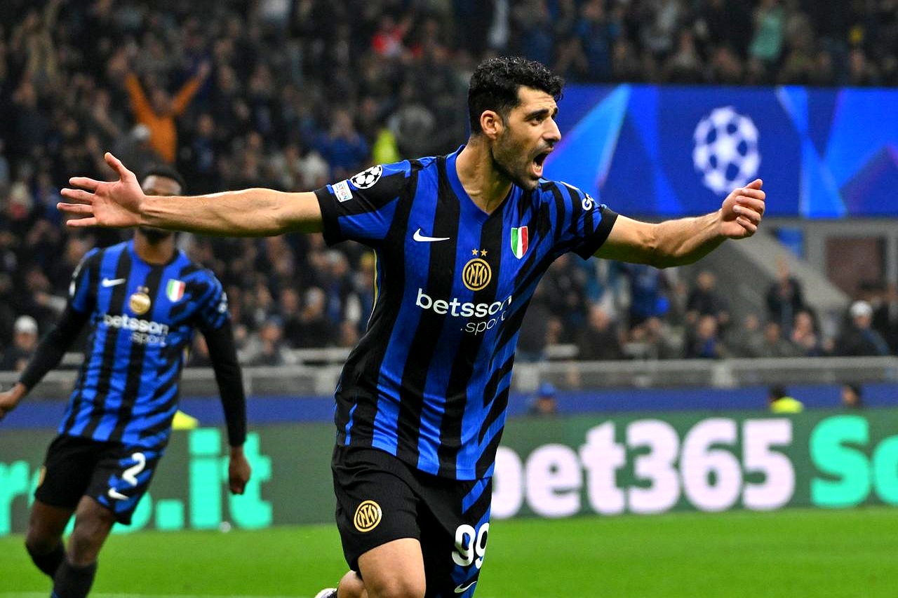 国际米兰客场告捷,继续保持不败纪录 国际米兰客场告捷,继续保持不败纪录