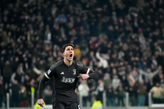 波兰碾压加拿大，弗拉霍维奇关键制胜的简单介绍