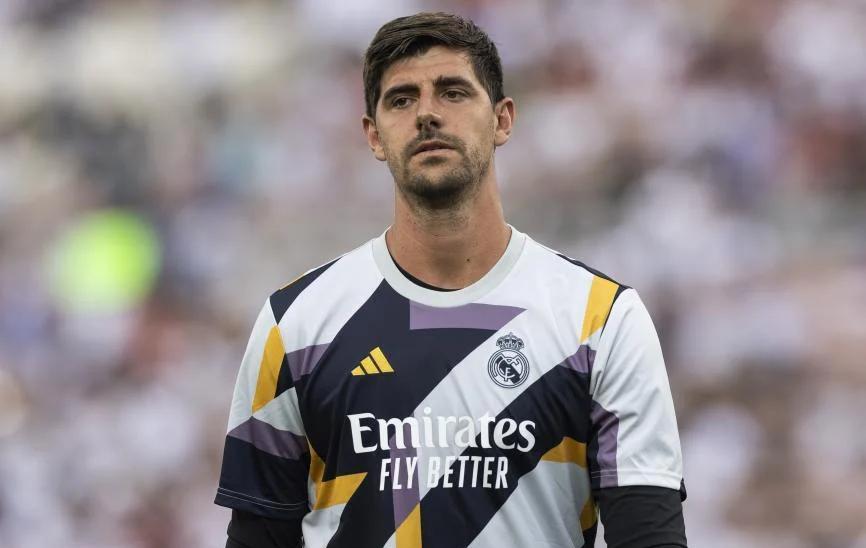 关于马德里竞技绝杀曼联，库尔图瓦高光表现的信息